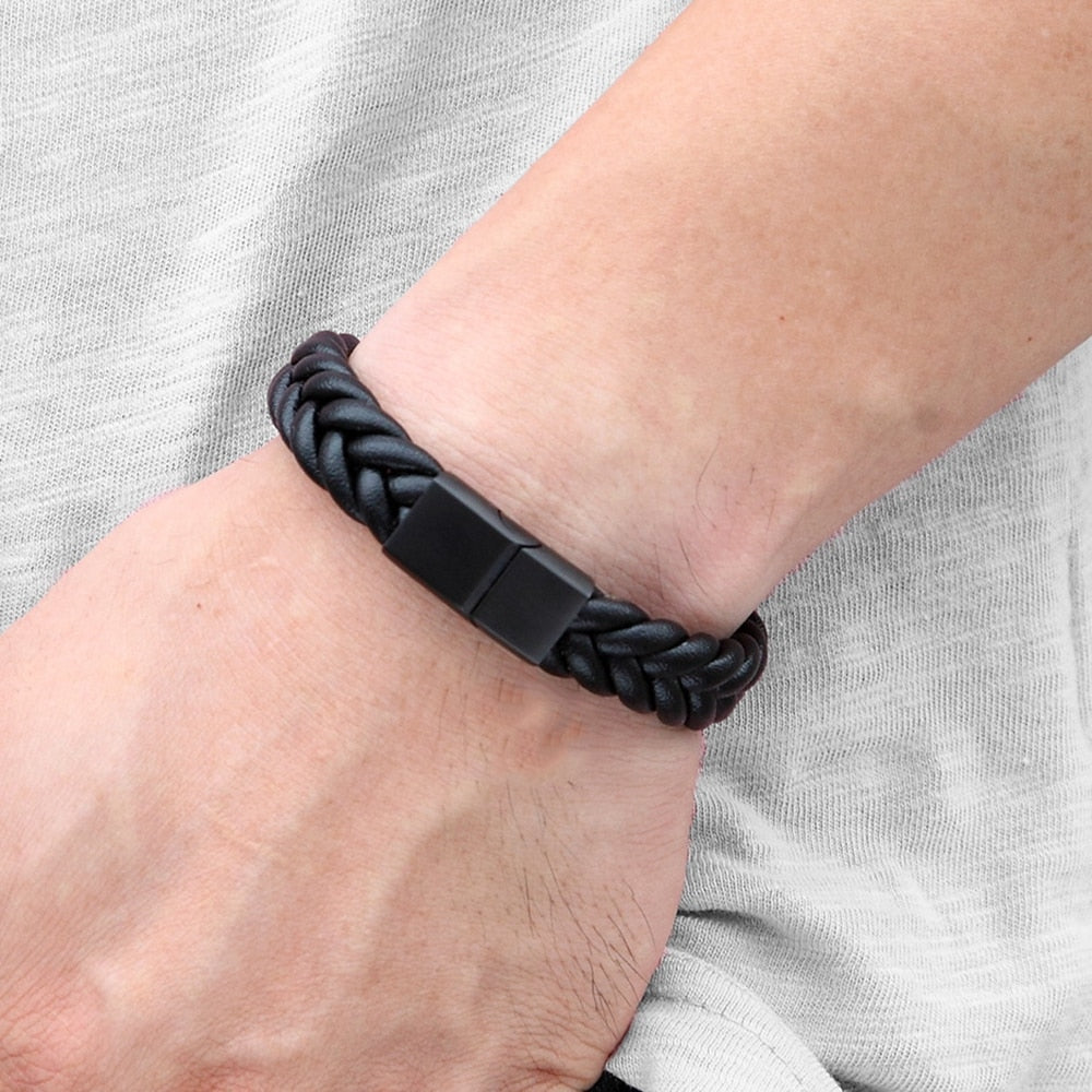 Pulsera de Cuero Negro Biker Iron & Leather